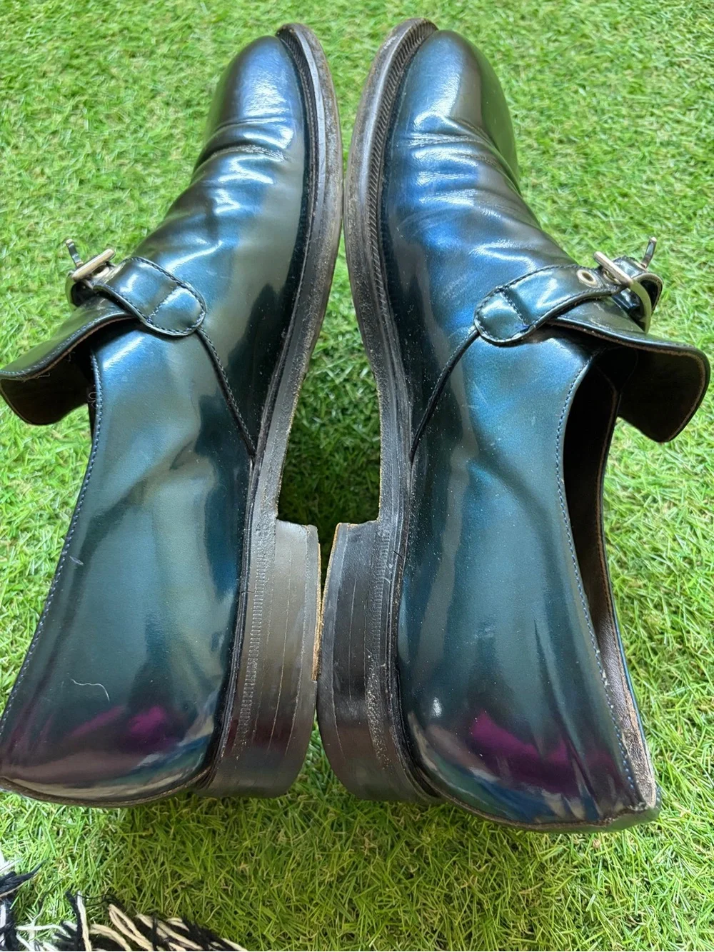 Johnny Moke Black Leather Men's Loafers with Gold Medallion
